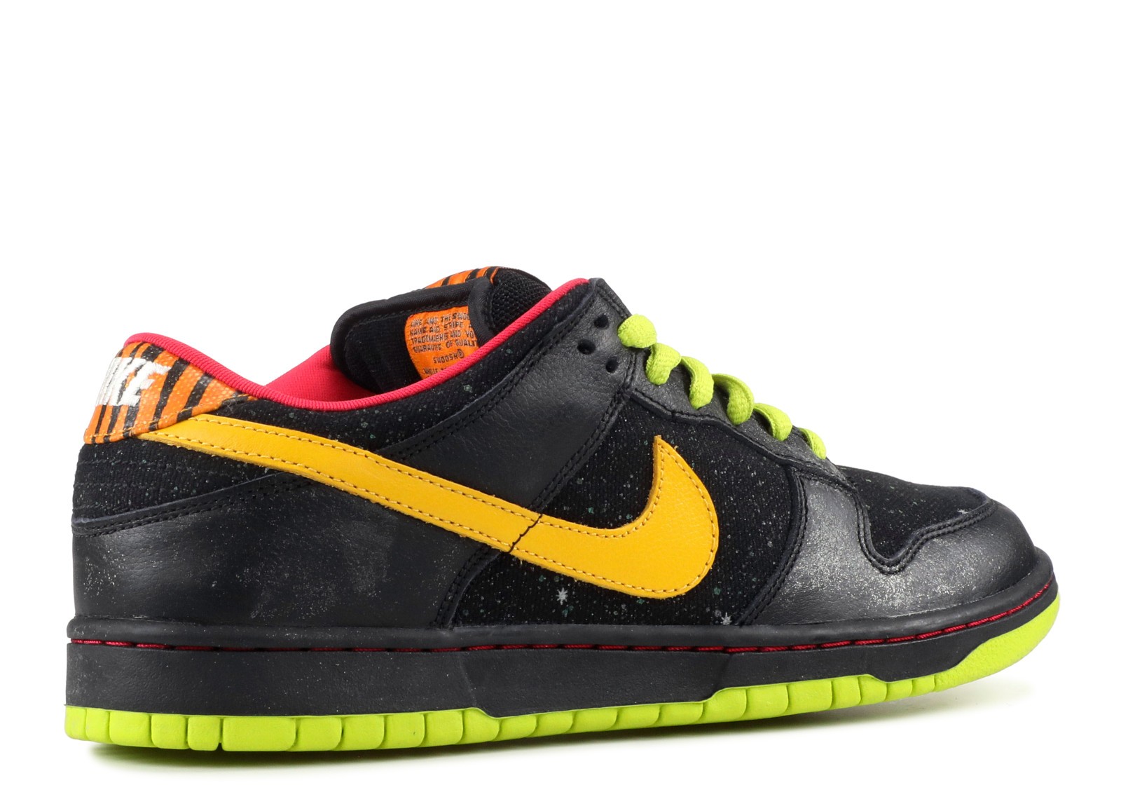 sb dunk space tiger