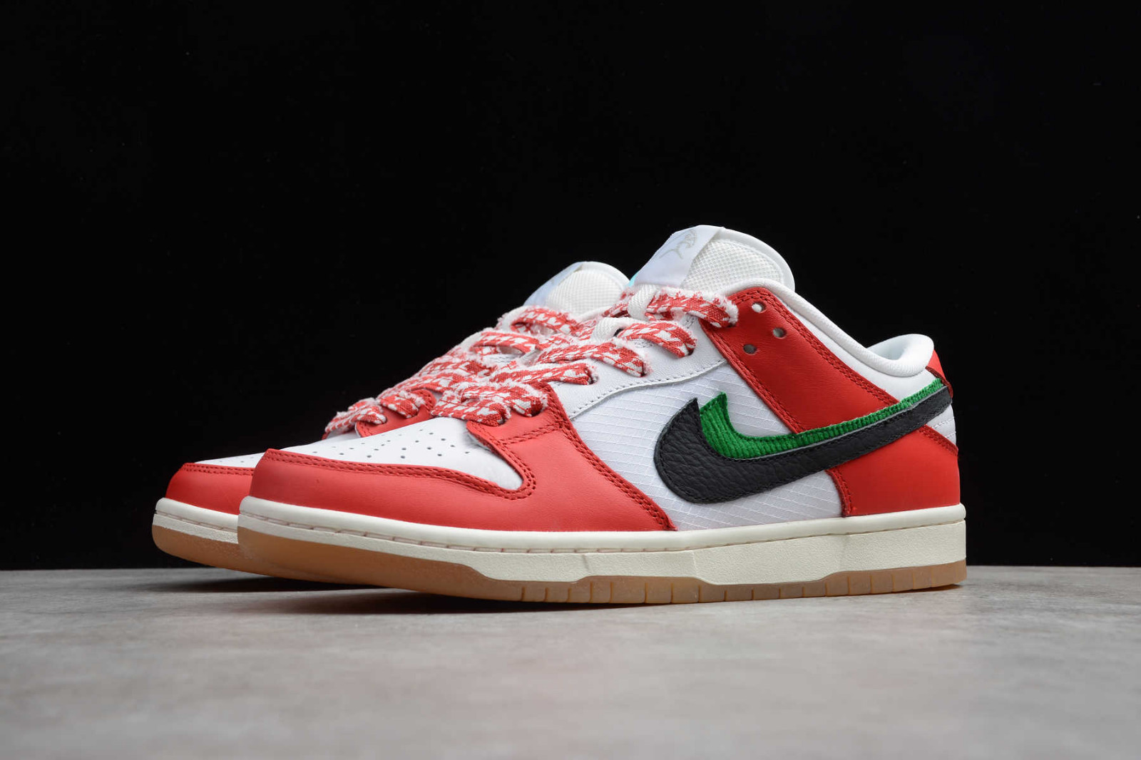 dunk low frame