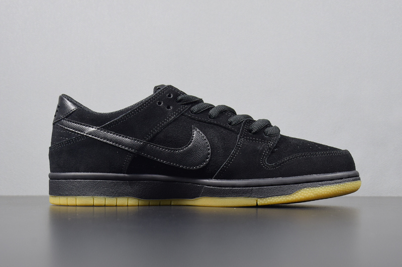 nike dunk low pro iw