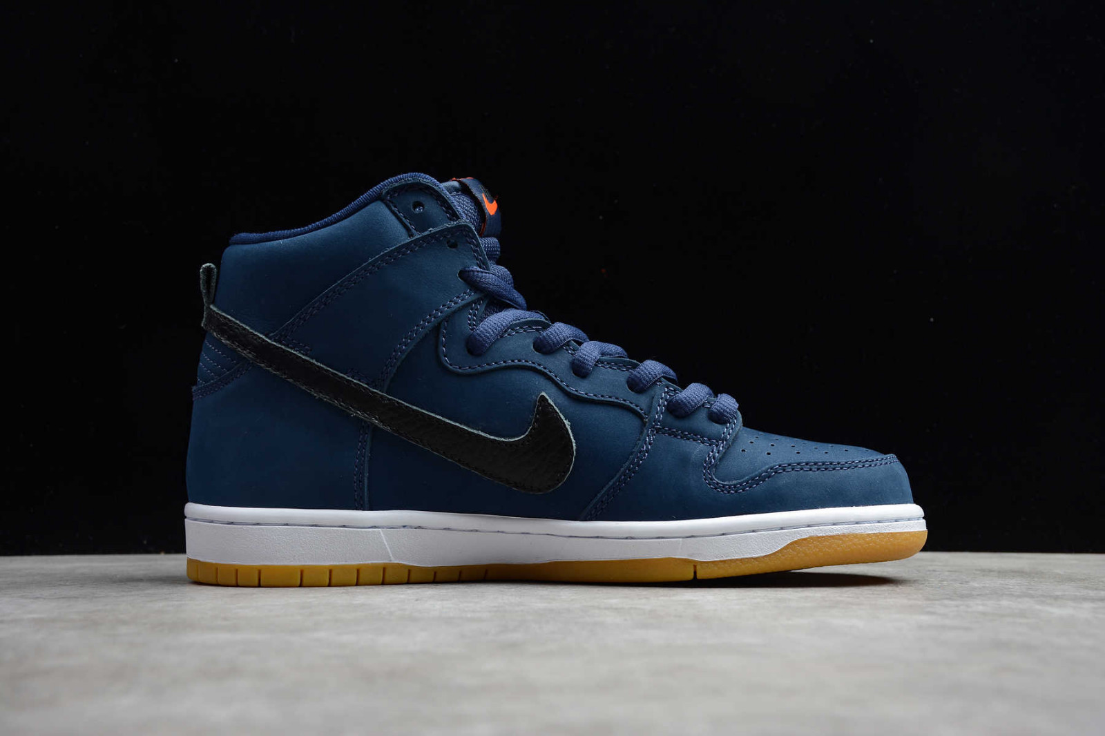 navy blue sb dunks
