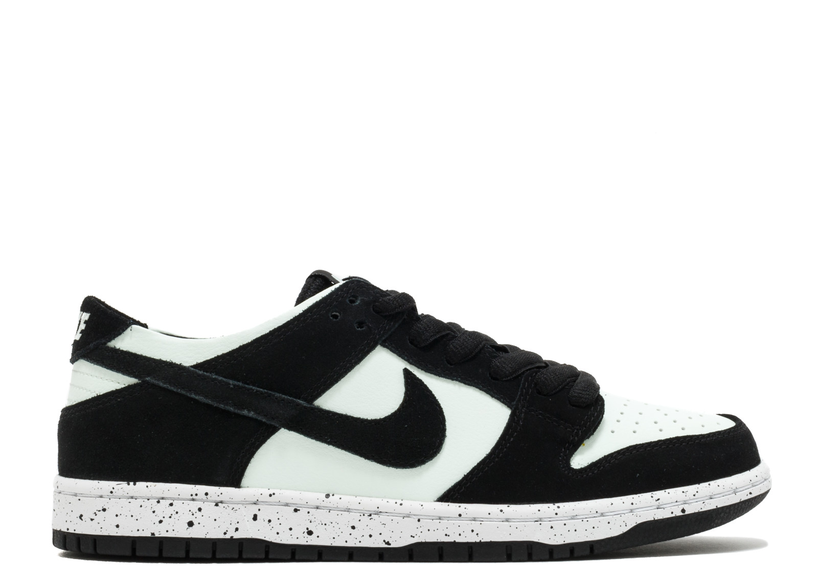 Nike Sb Zoom Dunk Low Pro Green White Barely Black 854866-003 - Febbuy