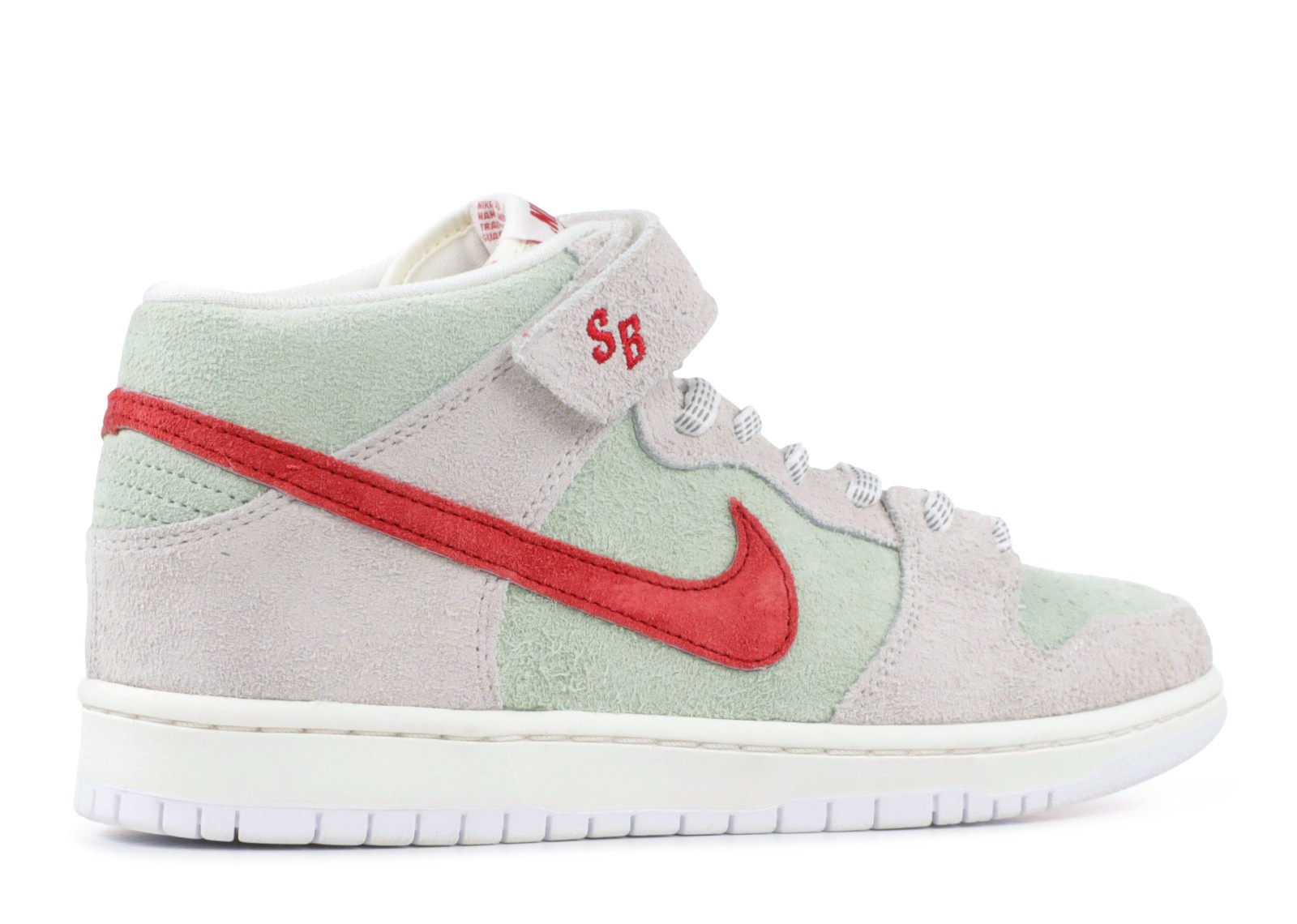 nike dunk mid sb
