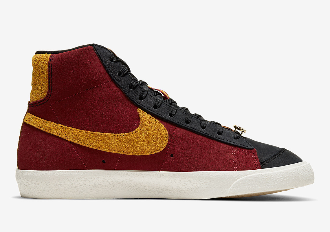 nike blazer mid 77 university red