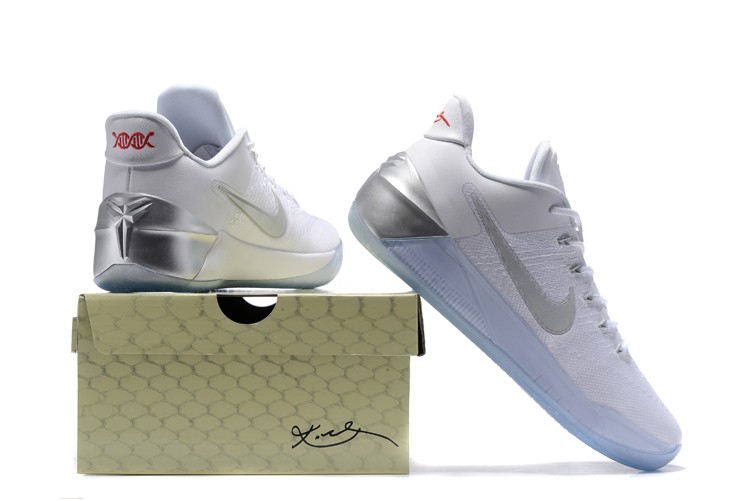 kobe chrome shoes
