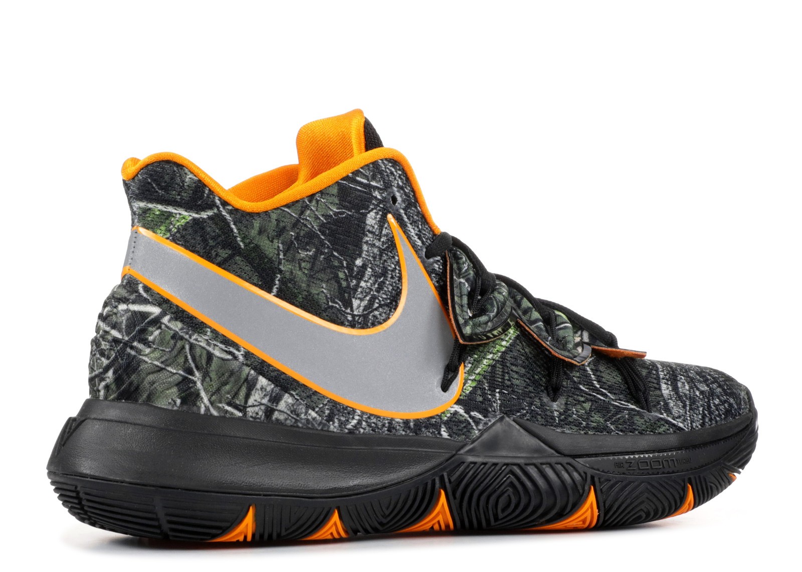 camo kyries