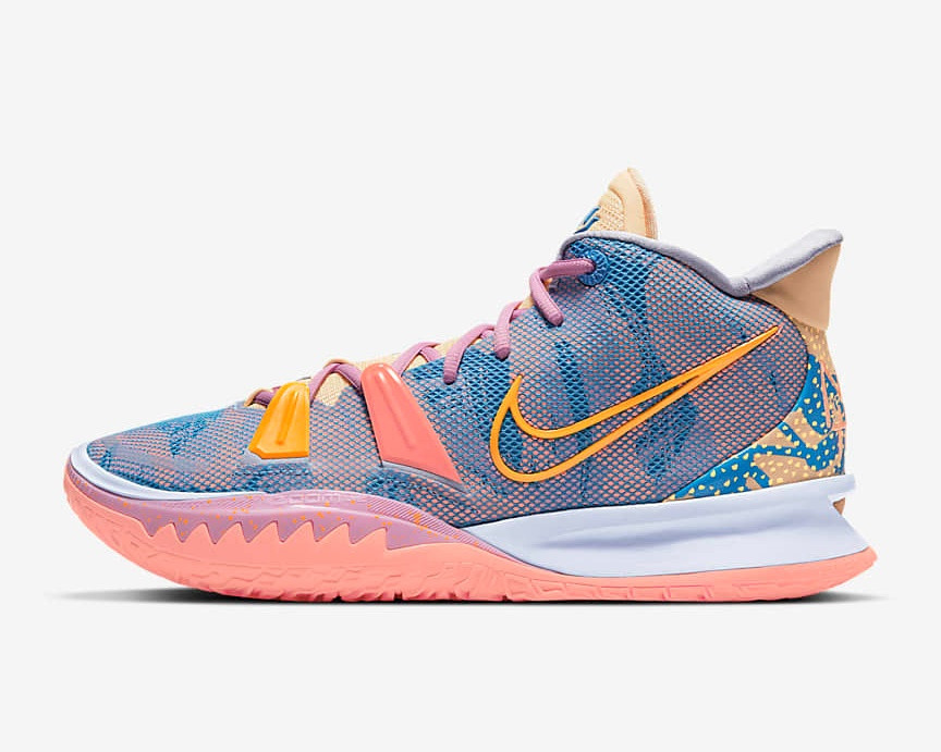 kyries shoes 7