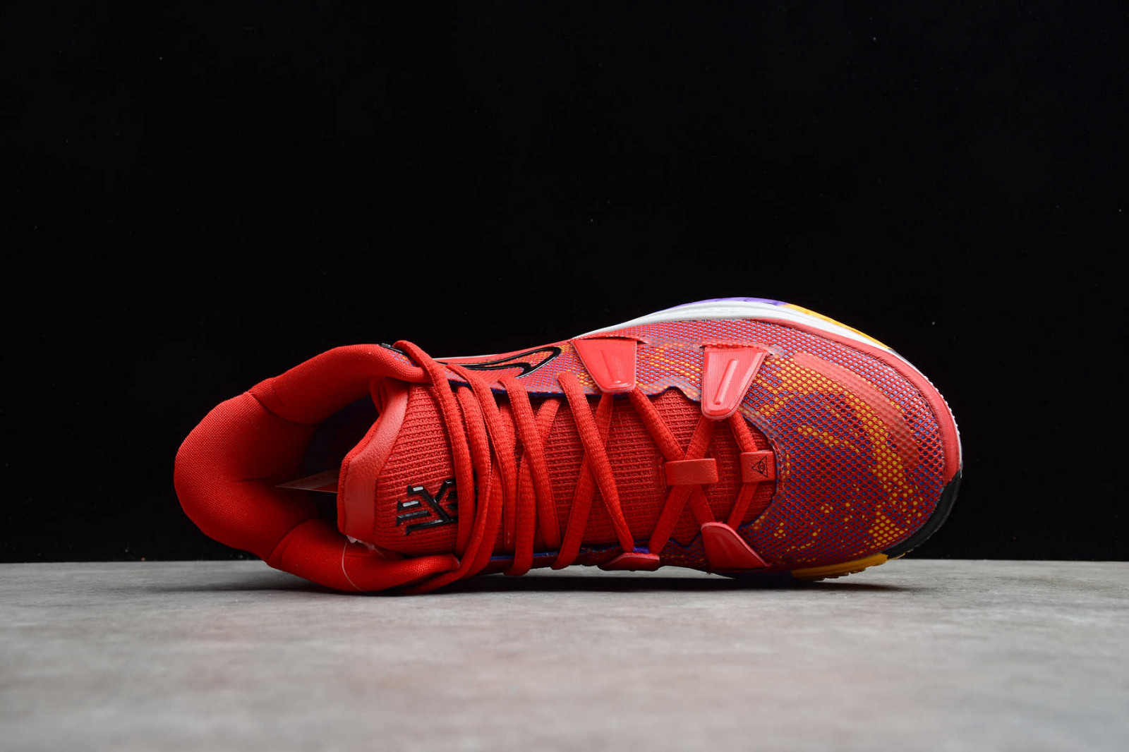 kyrie 7 preheat icon of sport