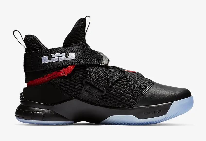 lebron flyease