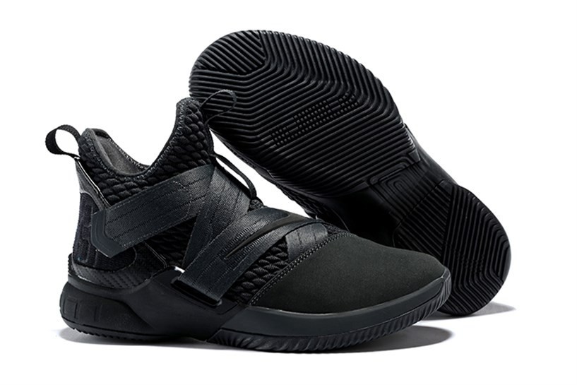 lebron soldier 12 sfg tuxedo
