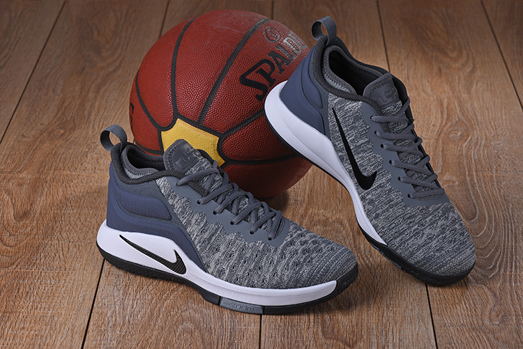 nike lebron flyknit