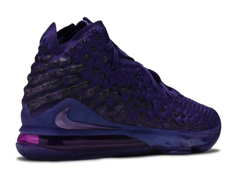 nike lebron violet