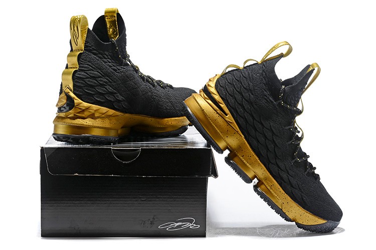 nike zoom lebron xv 15