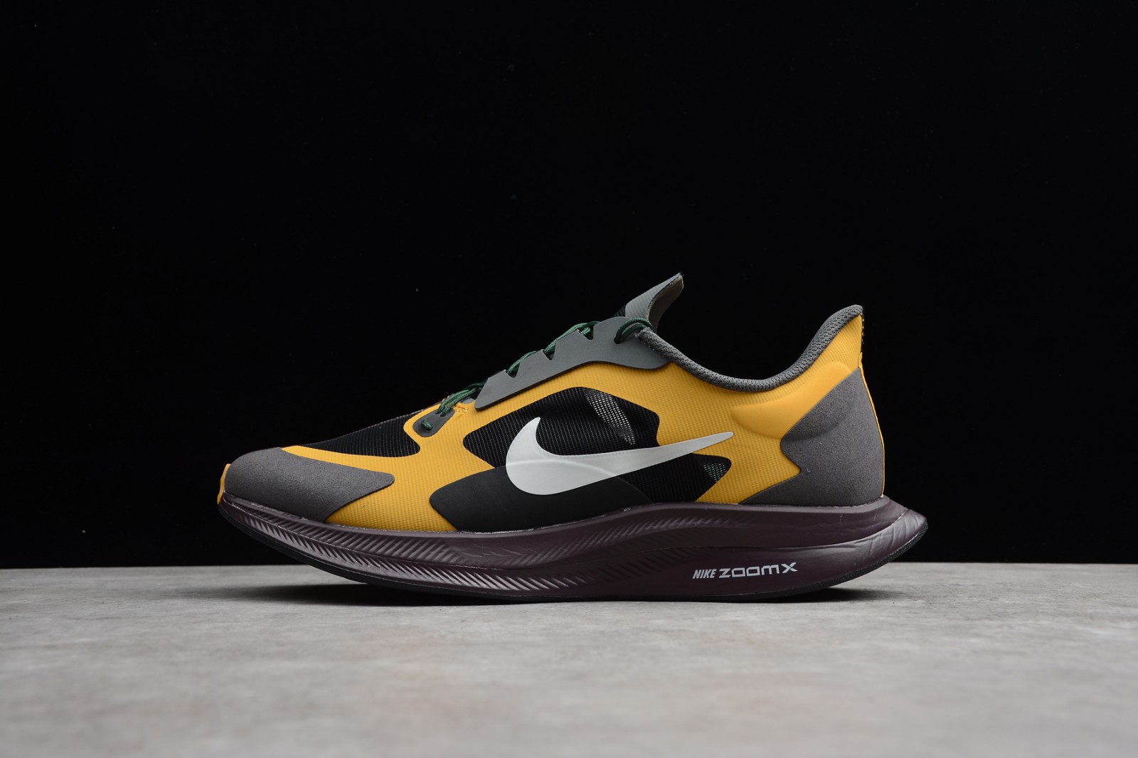 nike air zoom pegasus 35 gold