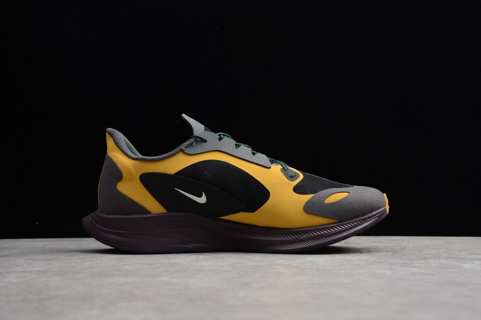 nike zoom pegasus 35 turbo gyakusou gold dart