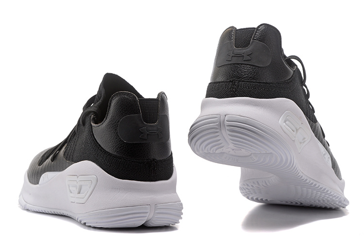curry 4 low black