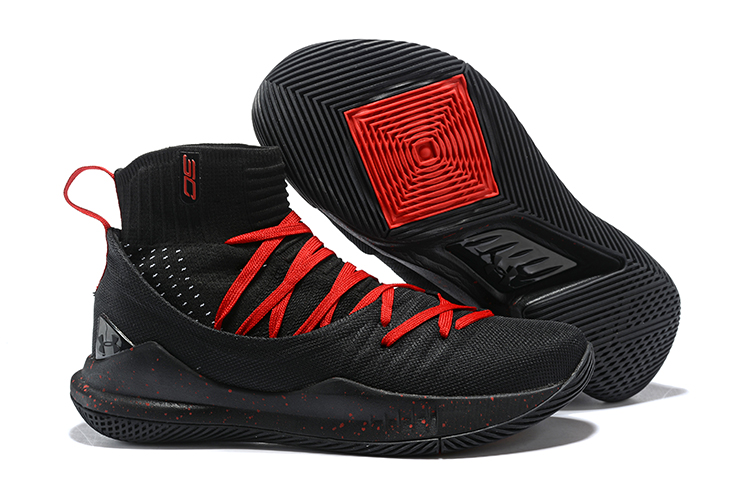 all black under armour basketball shoes
